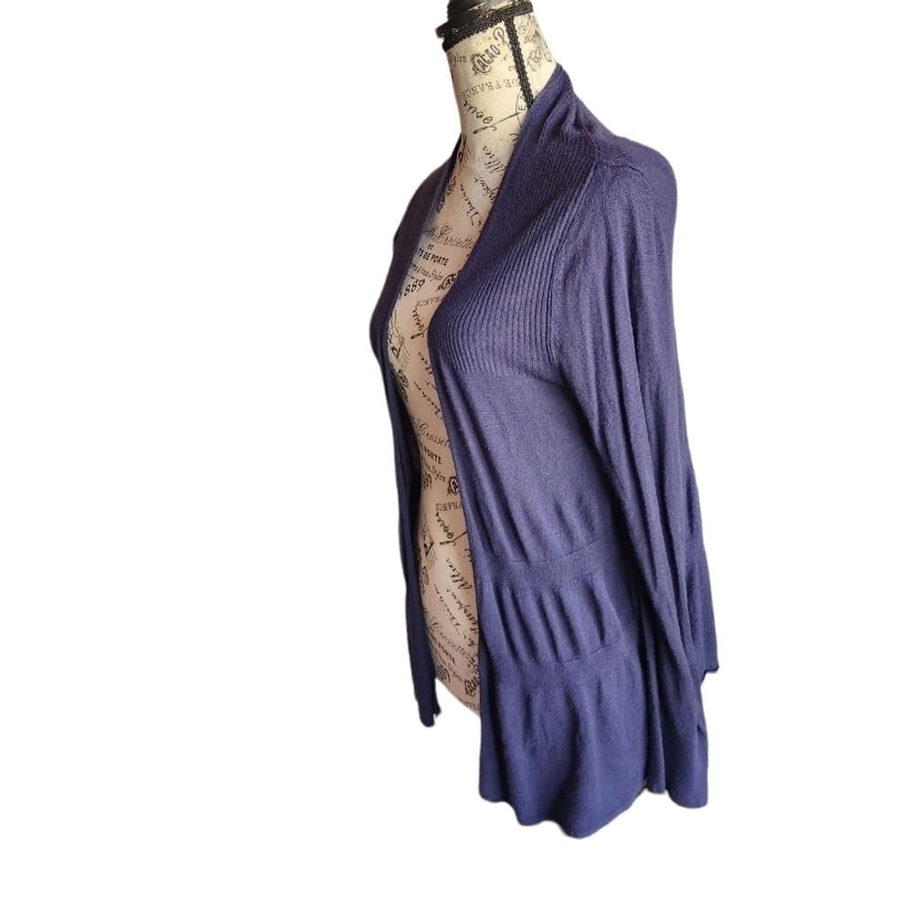 Express Cardigan - Picture 2 of 4